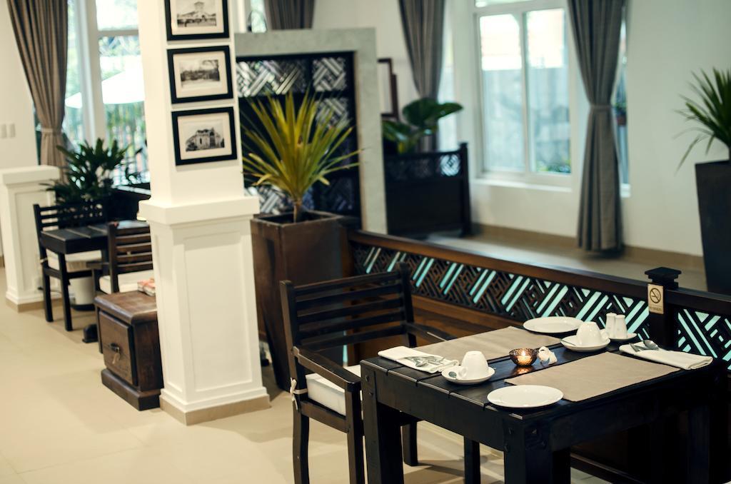 Frangipani Boutique Hotel Da Nang Exterior photo