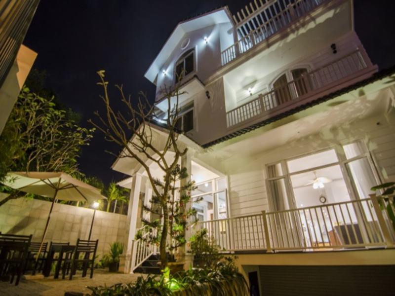 Frangipani Boutique Hotel Da Nang Exterior photo