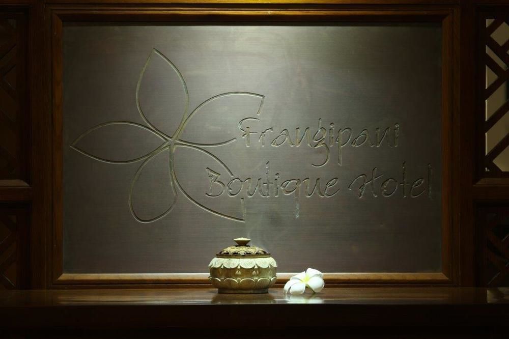 Frangipani Boutique Hotel Da Nang Exterior photo