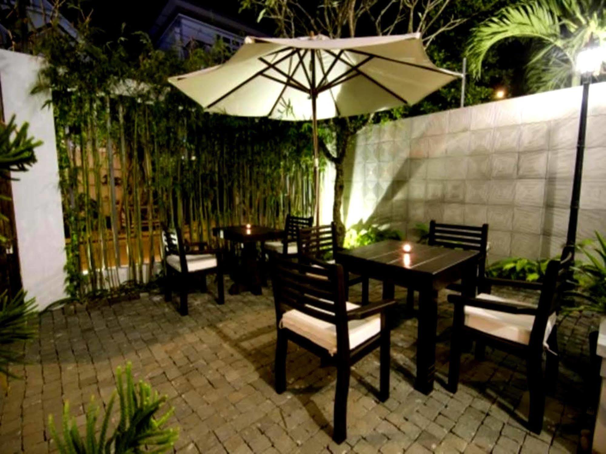 Frangipani Boutique Hotel Da Nang Exterior photo