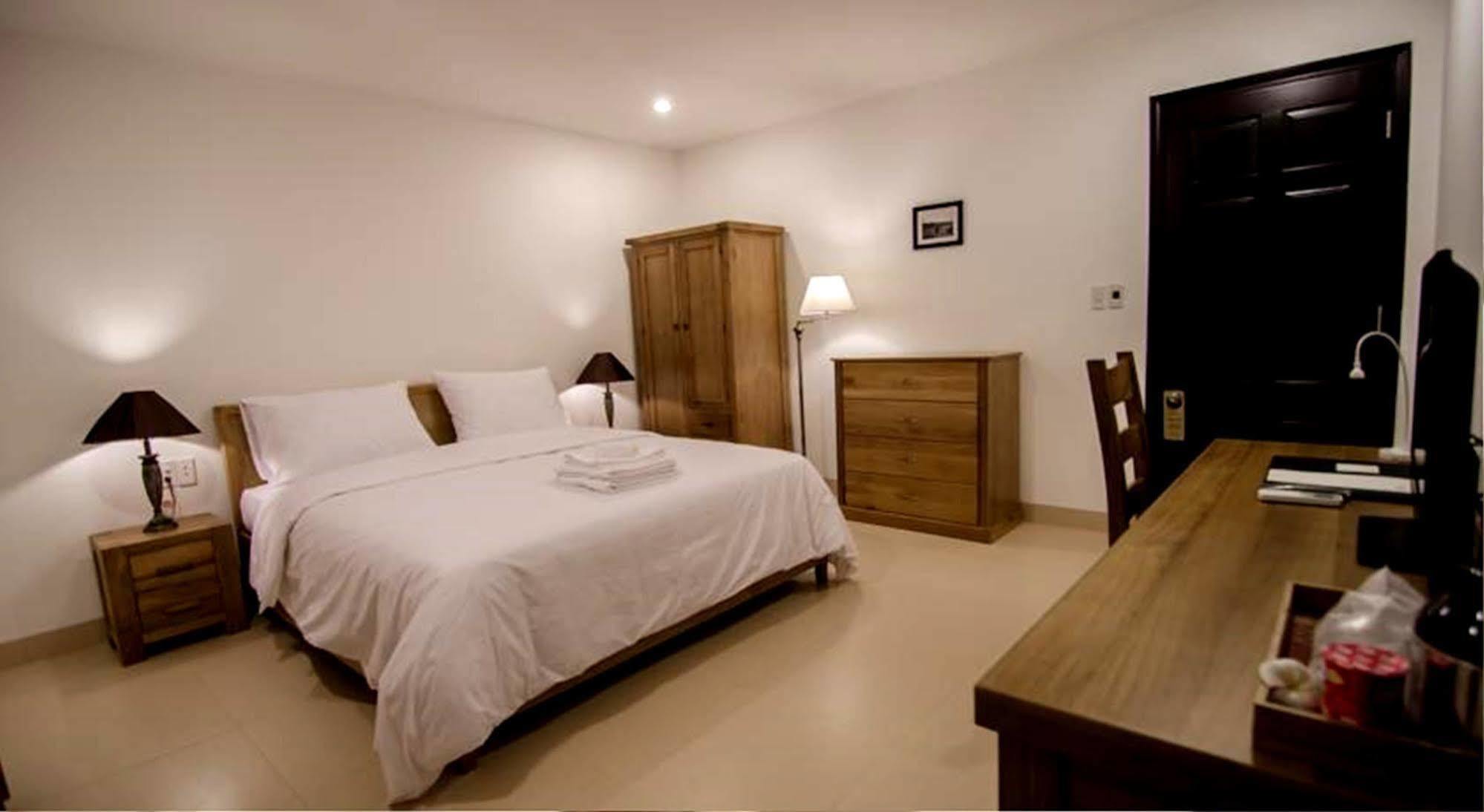 Frangipani Boutique Hotel Da Nang Exterior photo